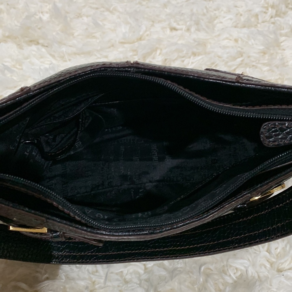 VINTAGE ETIENNE AIGNER EMBOSSED GENUINE LEATHER HOBO STYLE BAG - Picture 9 of 13